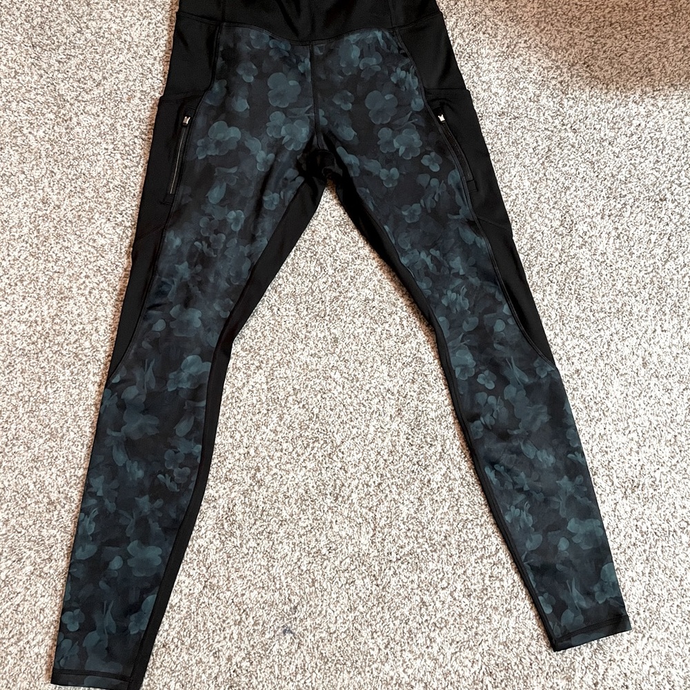 Frost traverse leggings